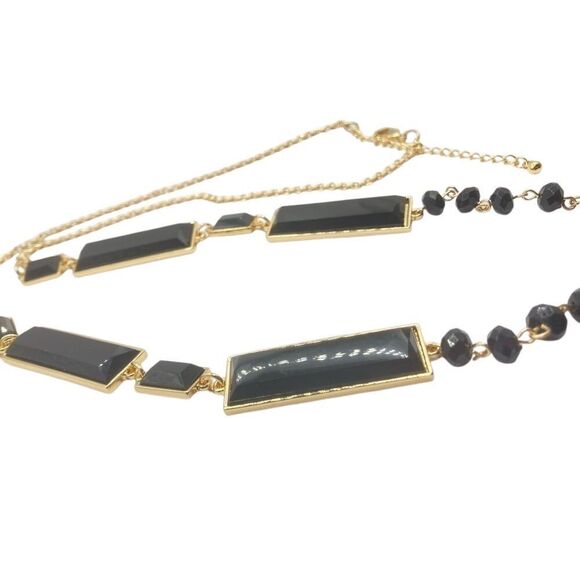 Long gold and black geometric necklace - Picture 2 of 3